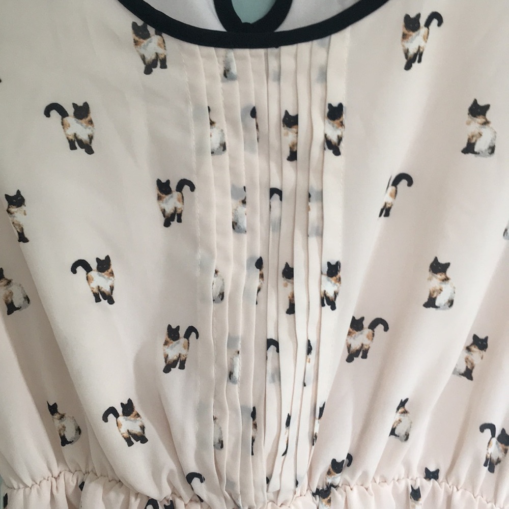 Pretty pink cat dress